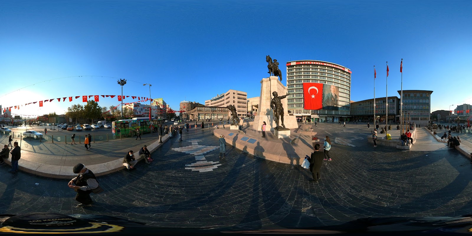 Ulus Atatürk Heykeli — fotoğraf 4