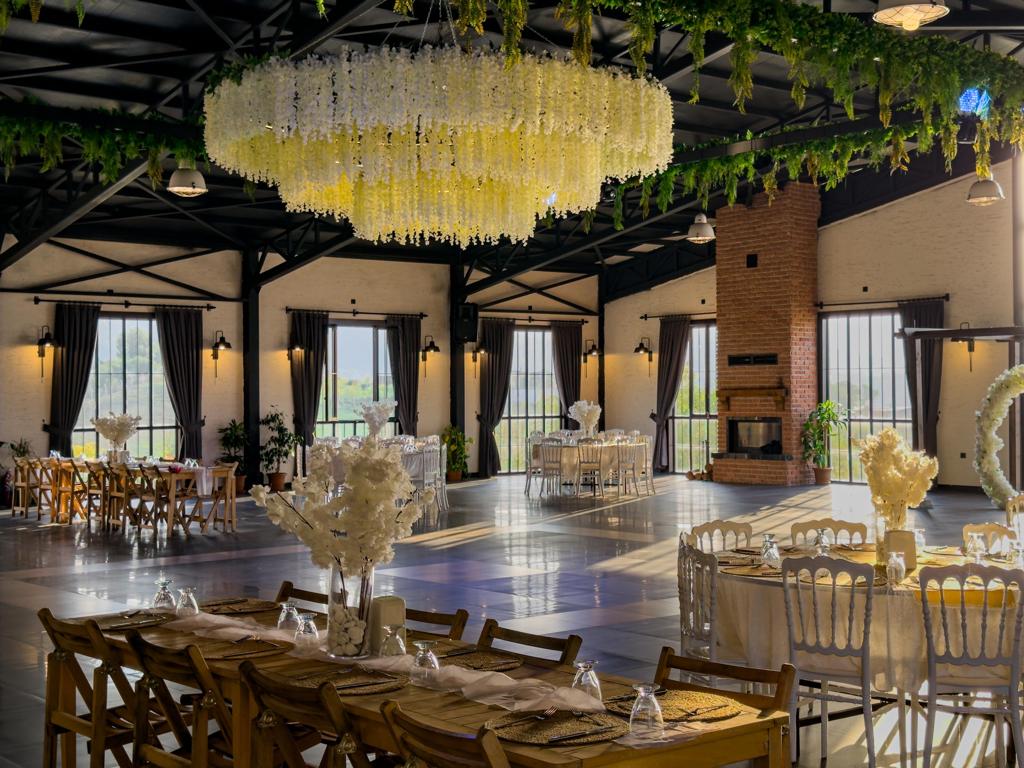 Uzunlar Çiftliği Kir Düğün Ve Kahvaltı Mekanı — fotoğraf 1