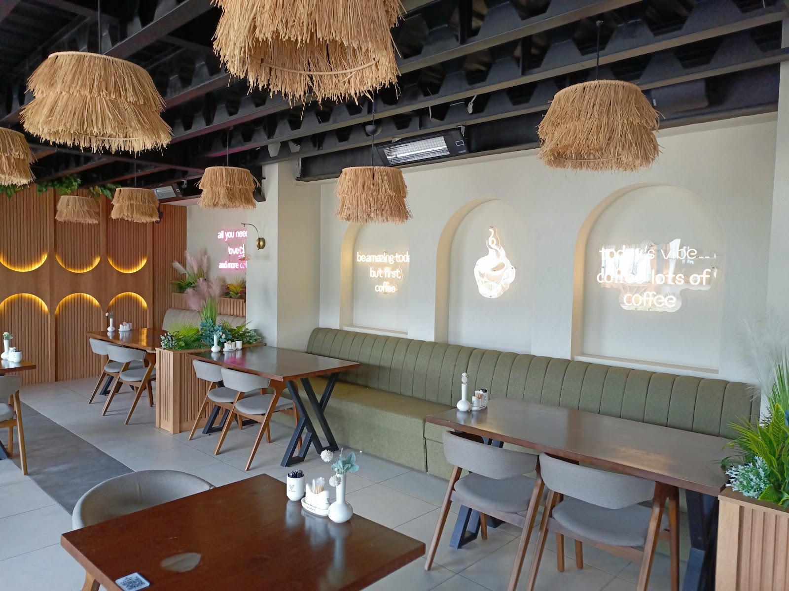 ViraVerita Bistro&Lounge — fotoğraf 1