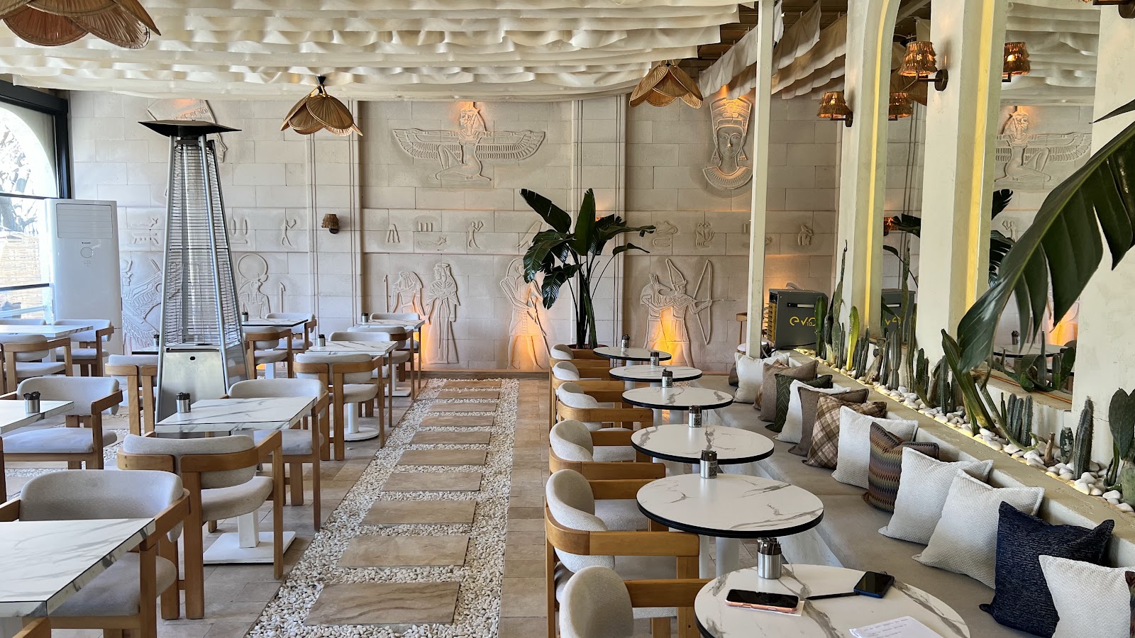 Vivamus Cafe&Restaurant — fotoğraf 2