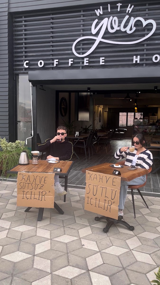 With You Coffee House — fotoğraf 2