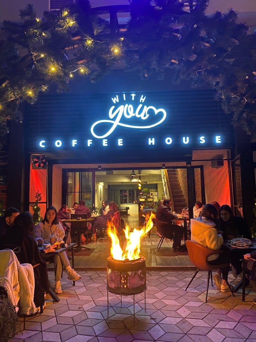 With You Coffee House — fotoğraf 4