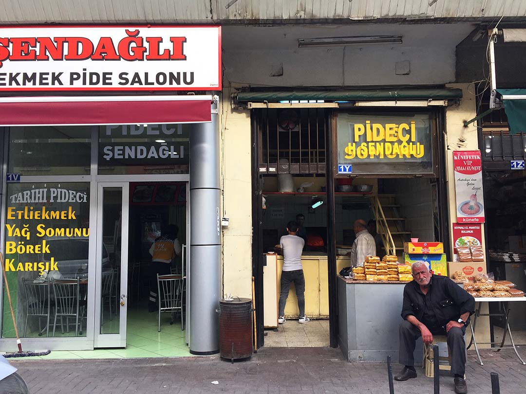 Yağ Somunu Pideci Hasan Şendağlı — fotoğraf 9