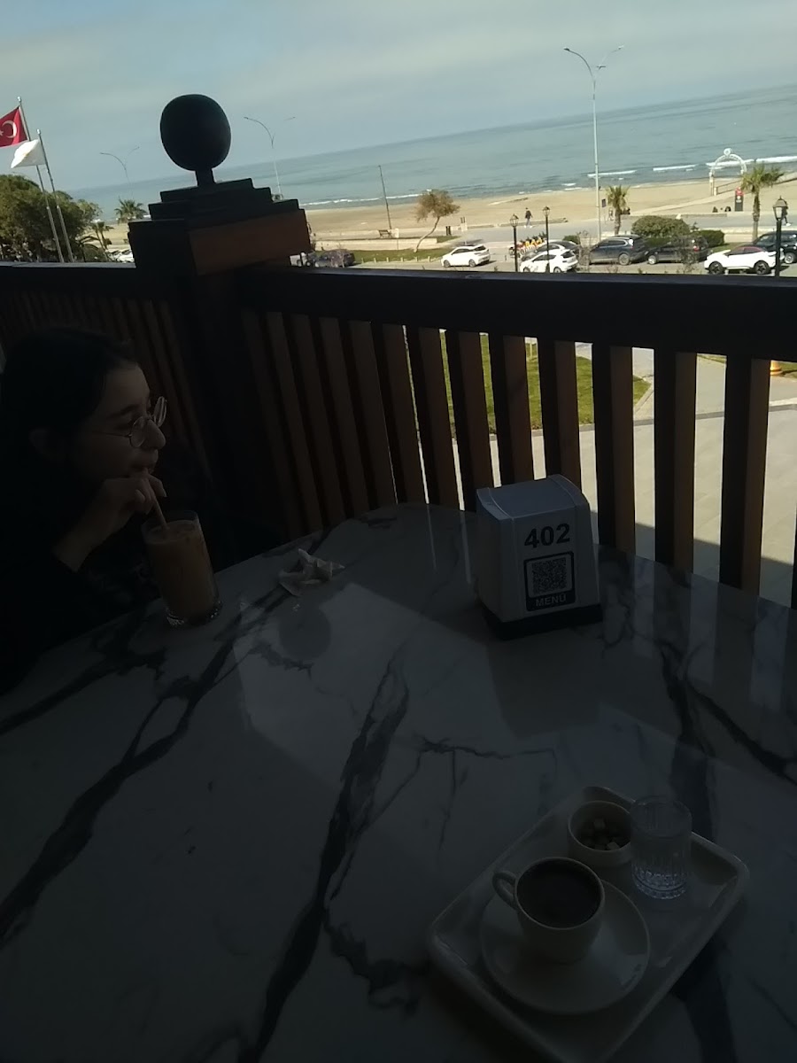 Yalı Cafe — fotoğraf 2