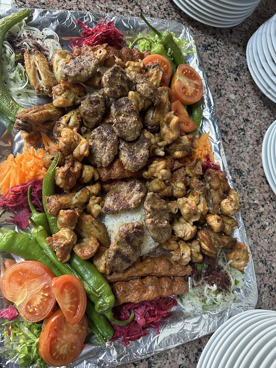 Yaşar USTA ET DÖNER , KAVURMA , BEĞENMEDİĞİNİZ YEMEK OLURSA MUTLAKA DEĞİŞTİRELİM — fotoğraf 4