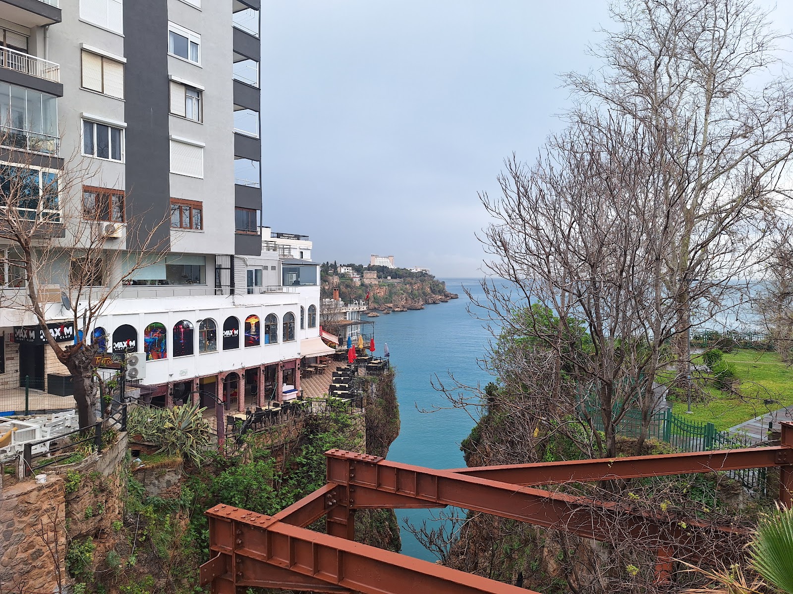 Yavuz Özcan Parkı — fotoğraf 2