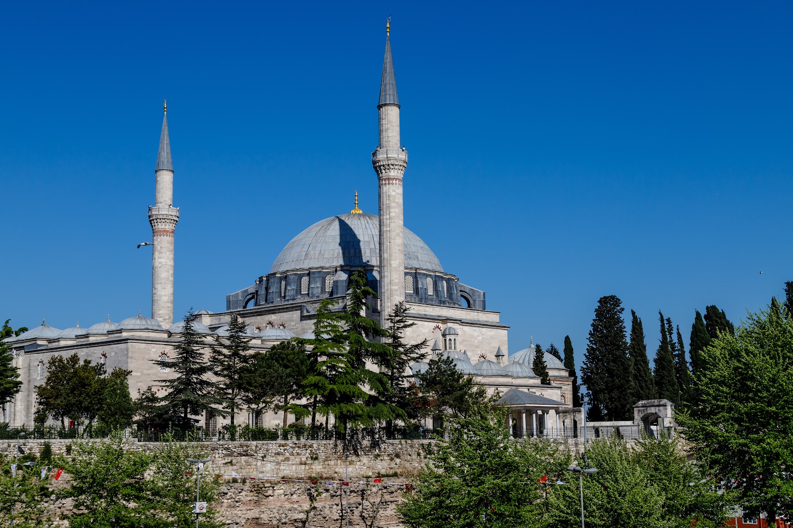 Yavuz Sultan Selim Camii — fotoğraf 1