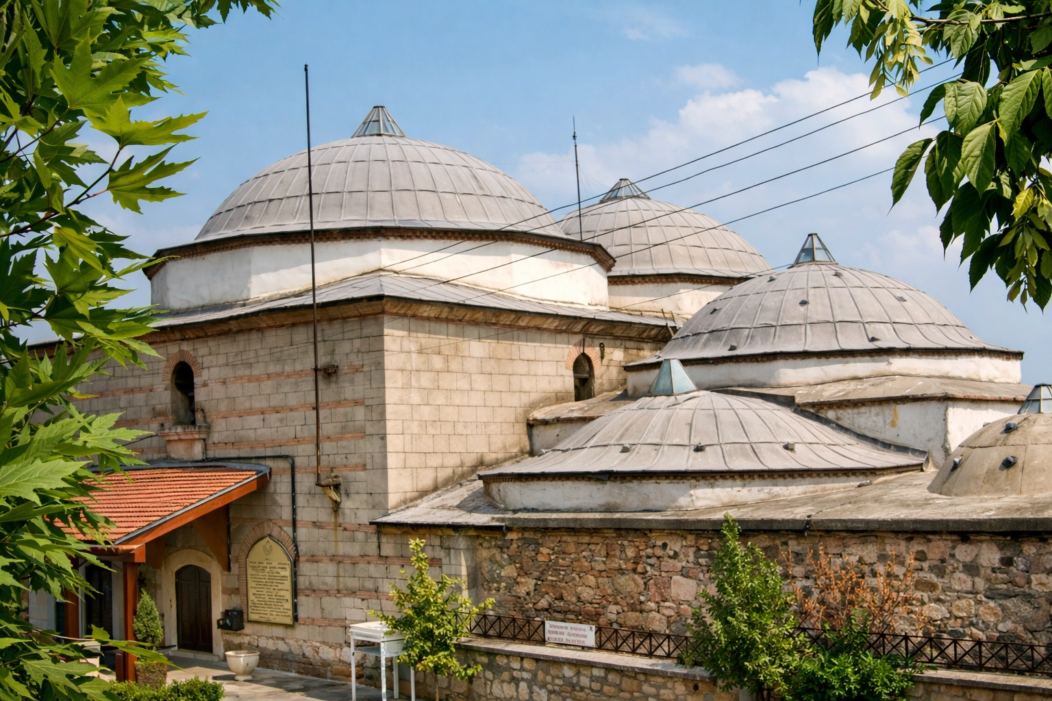 Yeni Kaplıca Erkekler Hamamı — fotoğraf 2