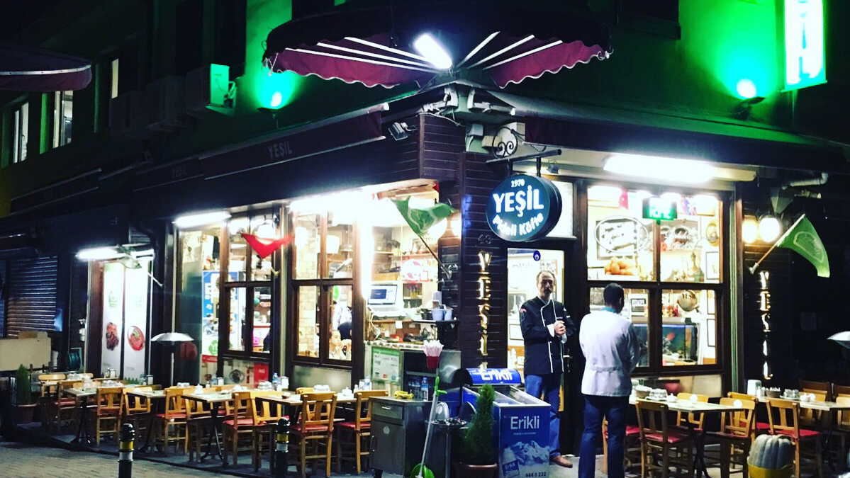 Yeşil Pideli Köfte - Mahir Usta — fotoğraf 1