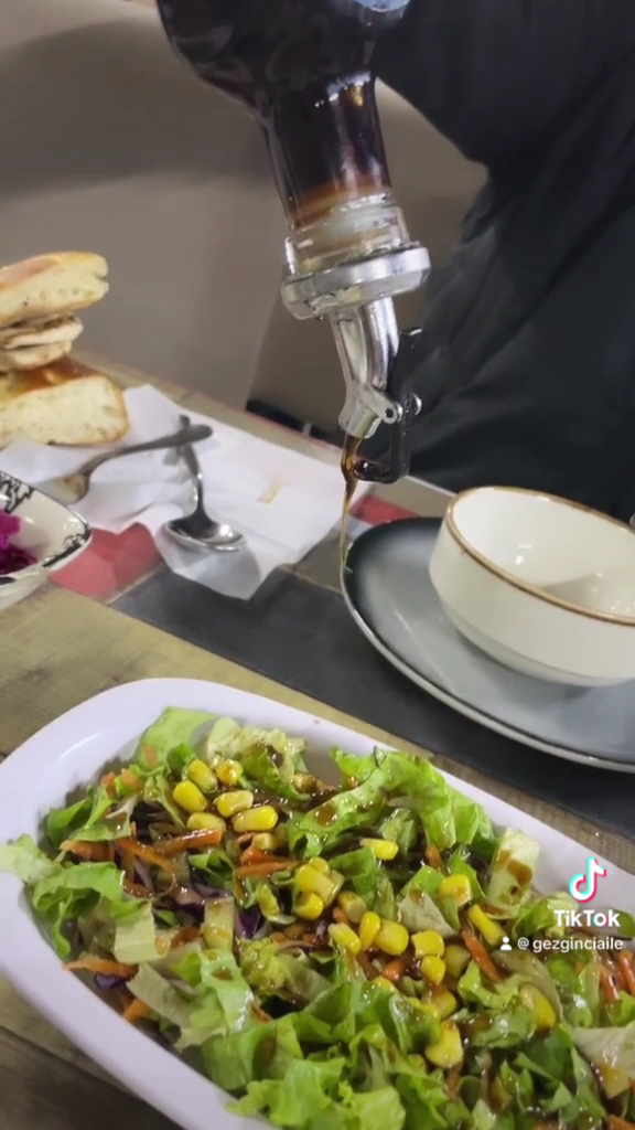 Zeybek Balık ve Izgara Evi — fotoğraf 3