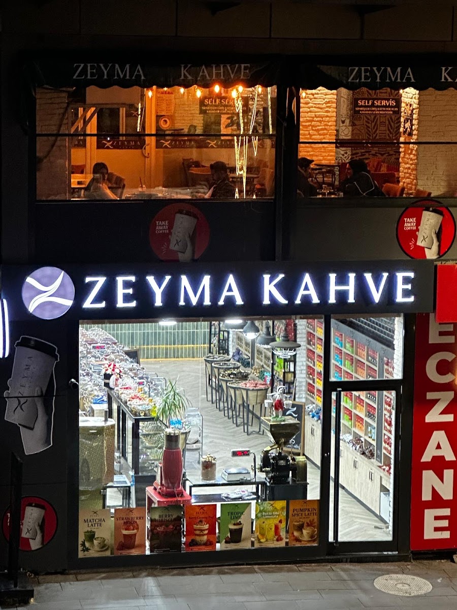Zeyma Kahve — fotoğraf 1