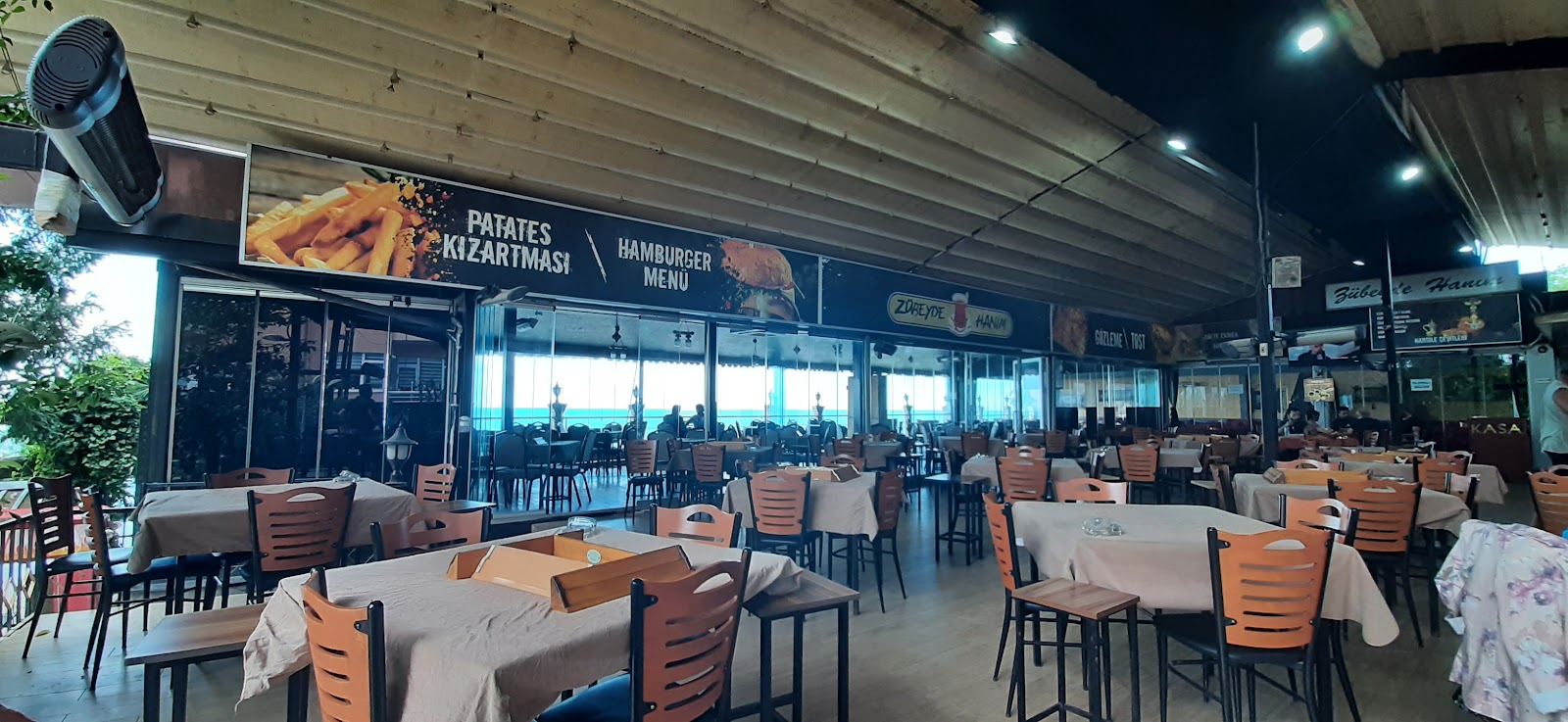 Zübeyde Hanım Aile Çay Bahçesi — fotoğraf 3